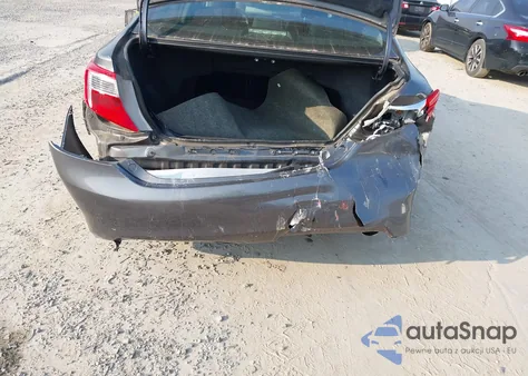 2012 Toyota Camry Se z USA, uszkodzony, nr VIN 4T1BF1FK9CU596787